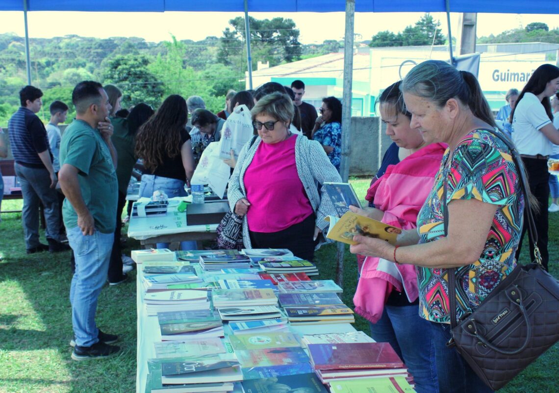 Fiéis Romeiros participam de Romaria Diocesana em Rio Claro do Sul