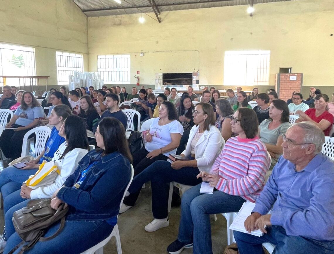 Terceira Etapa da Escola Bíblico-Catequética aconteceu na Paróquia Nossa Senhora do Rocio
