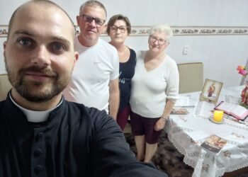 Paróquia São Miguel Arcanjo realiza Quaresma de São Miguel nas casas do fiéis