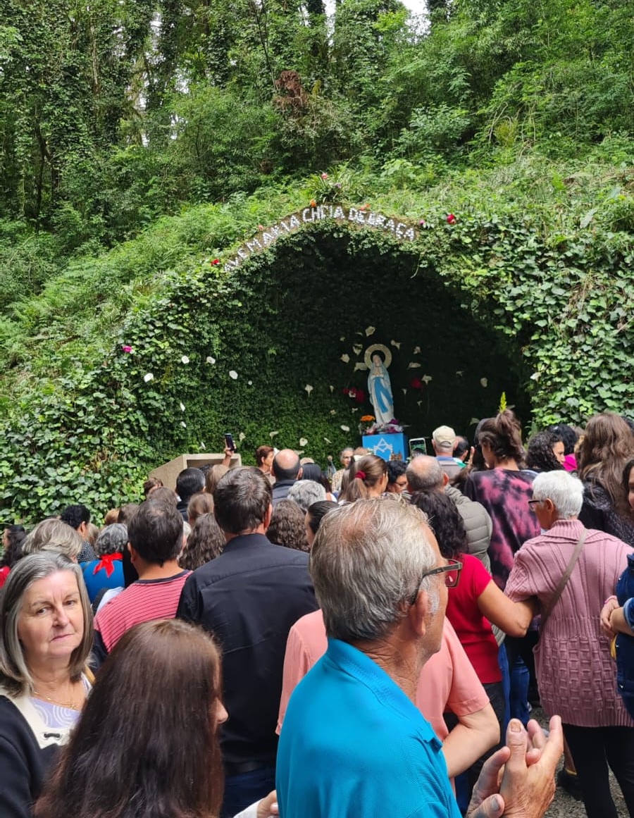 Fiéis Romeiros participam de Romaria Diocesana em Rio Claro do Sul