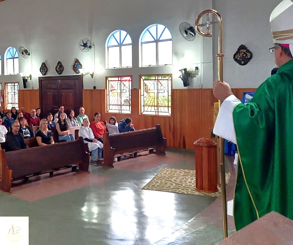 Dom Walter Jorge realiza Visita Pastoral na Paróquia de General Carneiro