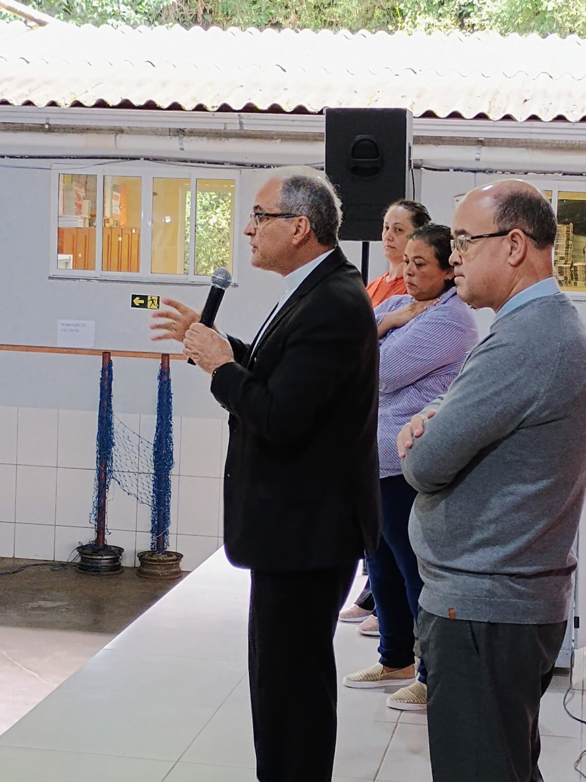 Paróquia Santa Bárbara recebe Visita Pastoral de Dom Walter Jorge
