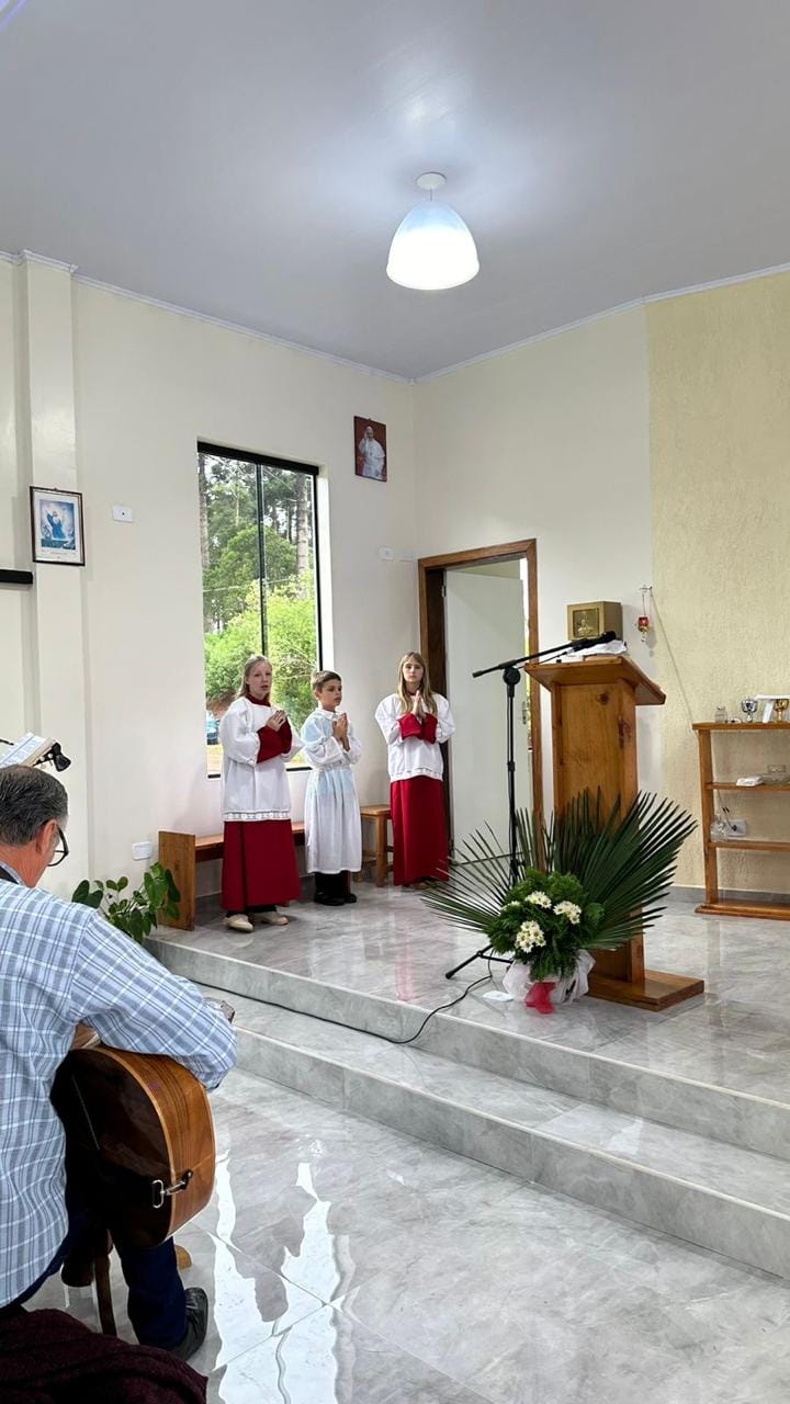 Paróquia de Sant’Ana inaugura nova Capela