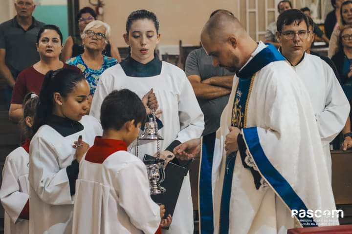 Paróquia Nossa Senhora do Rocio celebra com Júbilo a sua padroeira e padroeira do Paraná