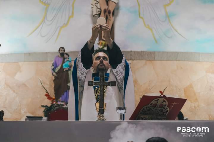 Paróquia Nossa Senhora do Rocio celebra com Júbilo a sua padroeira e padroeira do Paraná
