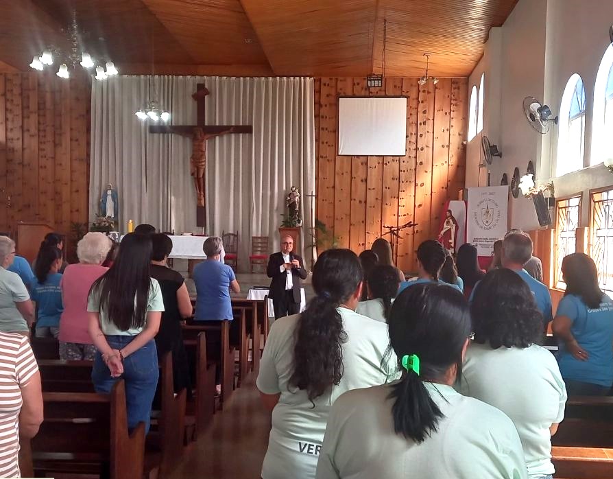 Dom Walter Jorge realiza Visita Pastoral na Paróquia de General Carneiro