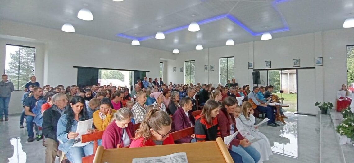 Paróquia de Sant’Ana inaugura nova Capela