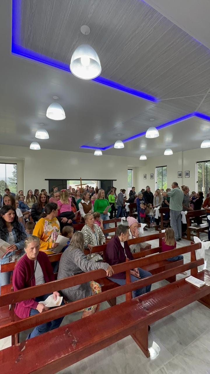 Paróquia de Sant’Ana inaugura nova Capela