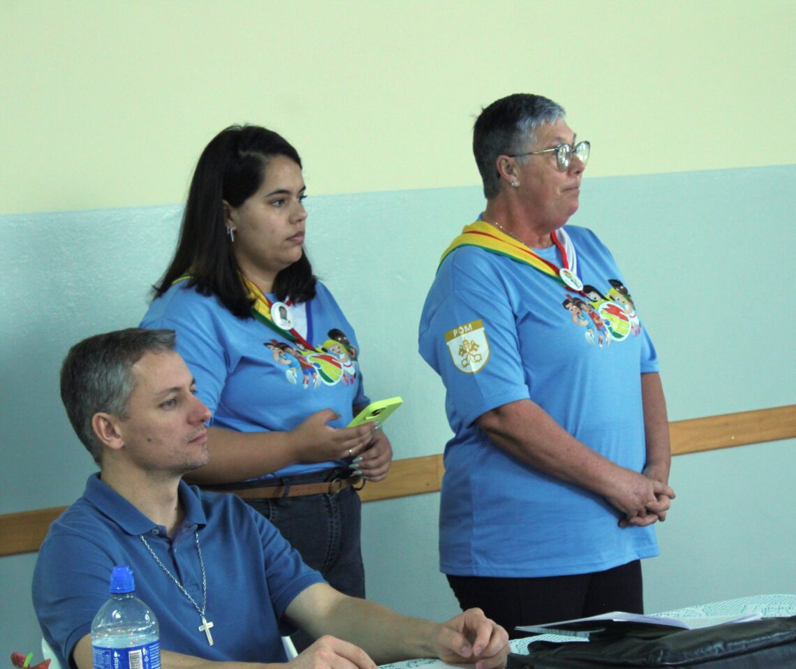 Membros do CDAE participam de reunião na Casa de Formação Cristã