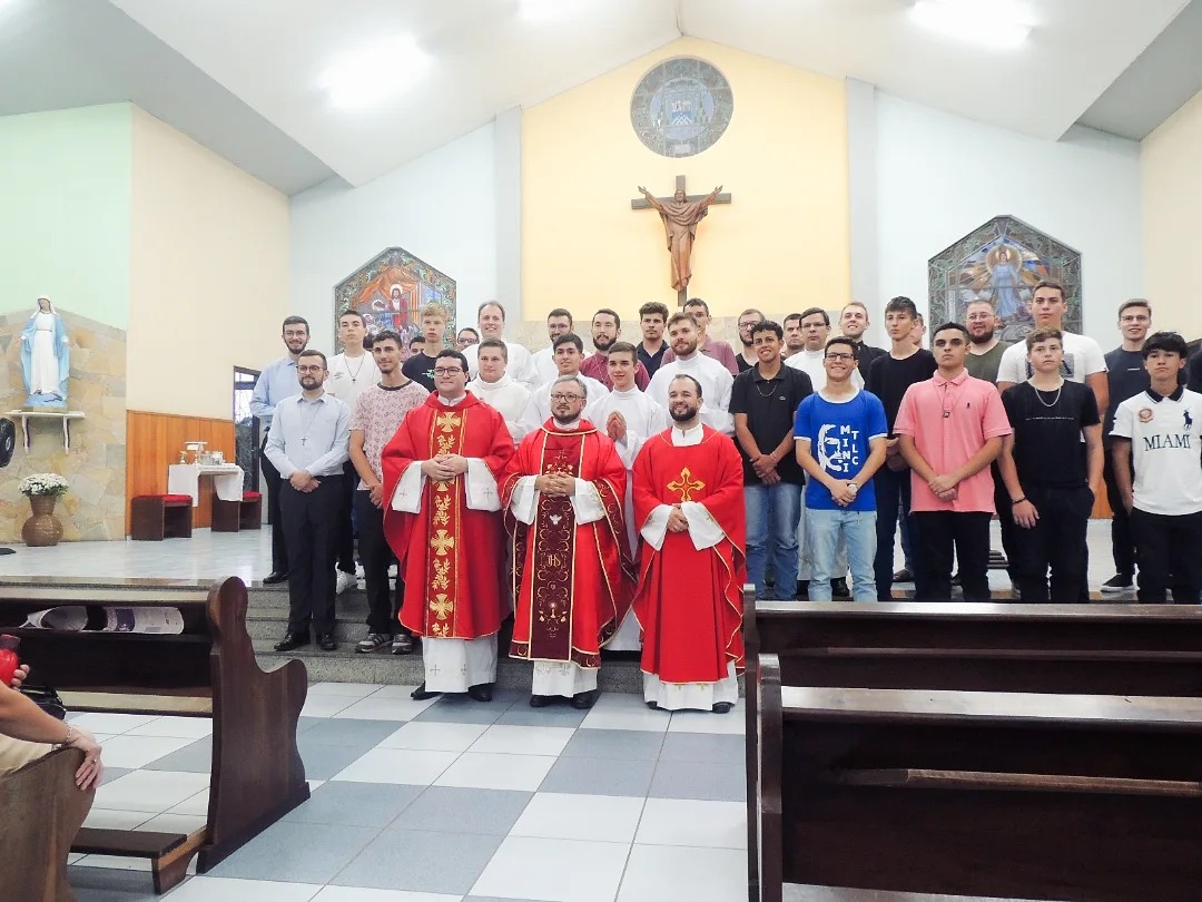 Seminaristas recebem investidura no último final de semana.