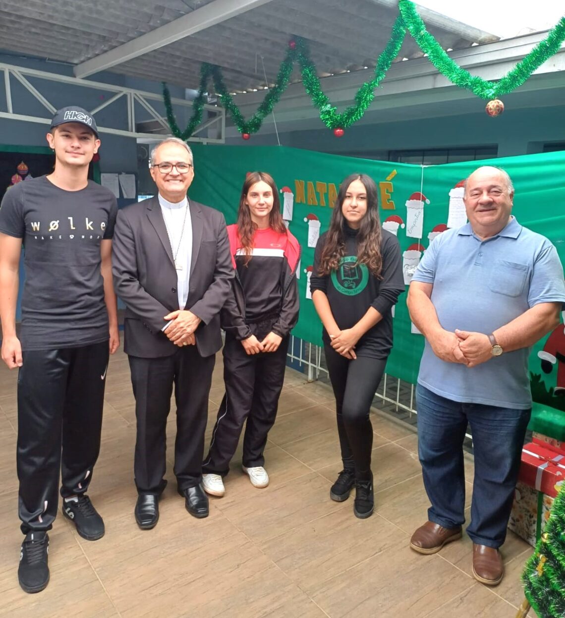 Paróquia da Vila Nepomuceno em São Mateus do Sul acolhe Dom Walter Jorge em Visita Pastoral