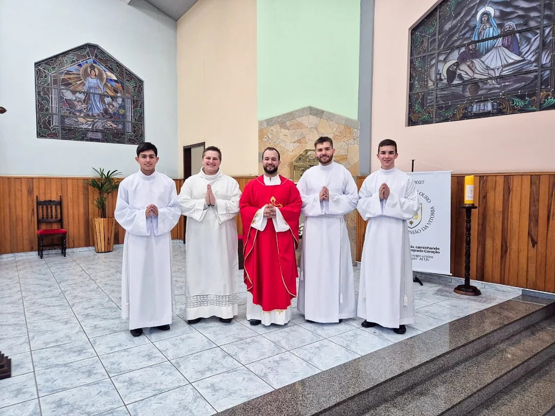 Seminaristas recebem investidura no último final de semana.