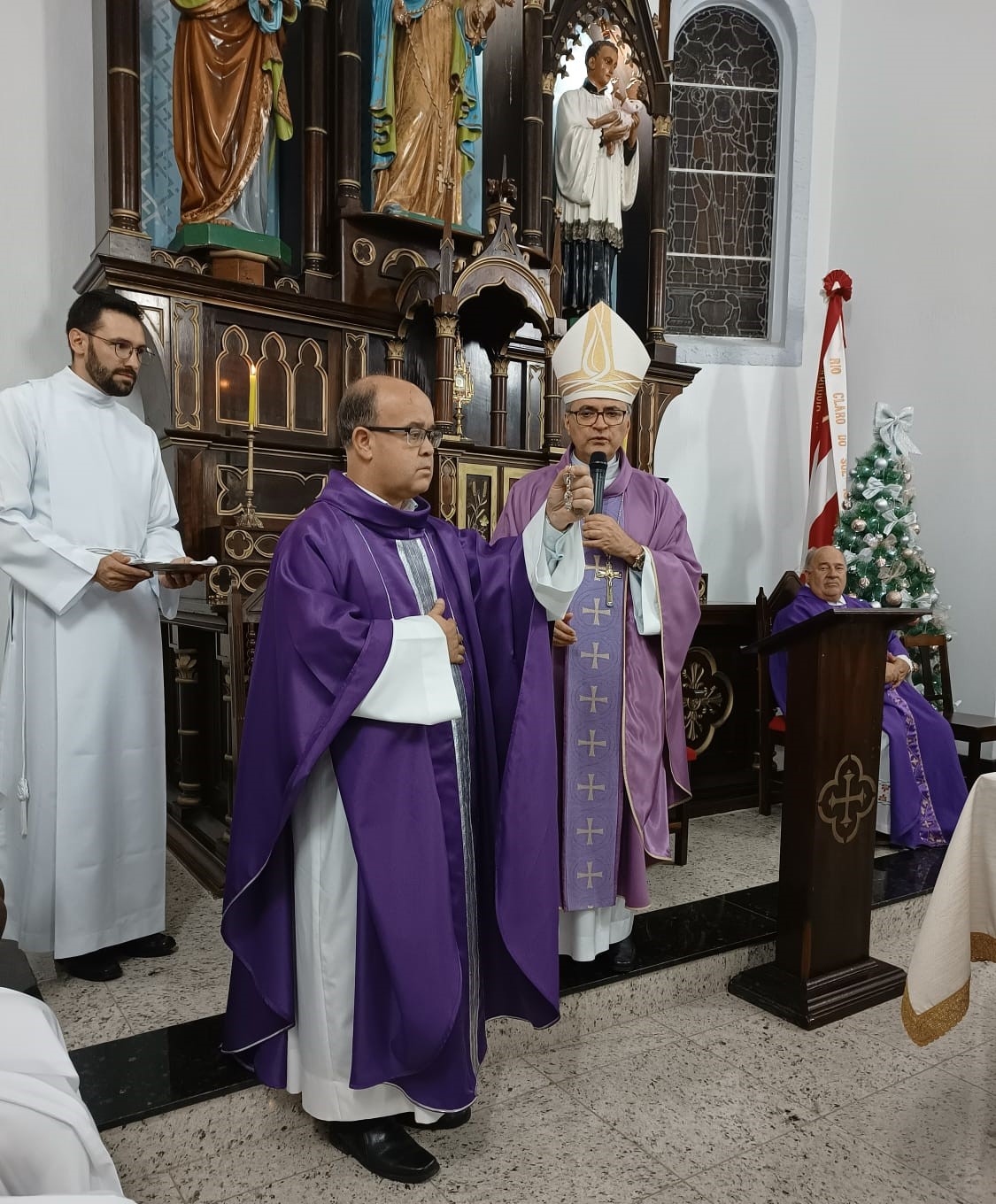 Padre Antônio Carlos Rodrigues toma posse no Santuário Diocesano Nossa Senhora do Rosário