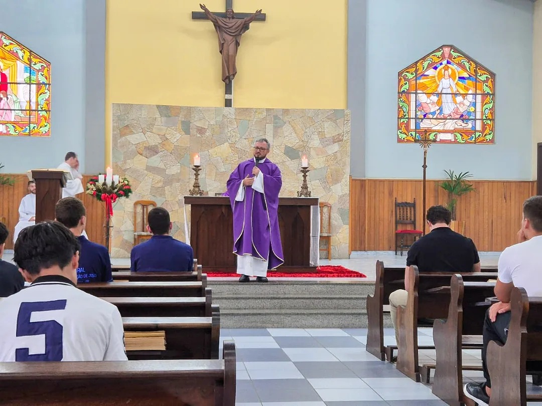 Seminário Diocesano acolhe jovens para Encontro Vocacional