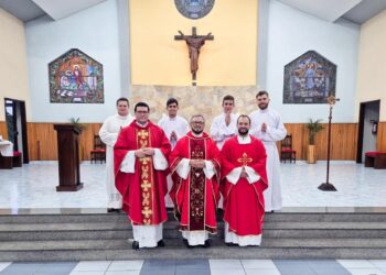 Seminaristas recebem investidura no último final de semana.