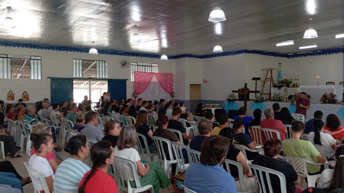 Paróquia de Antônio Olinto comemora 46 anos