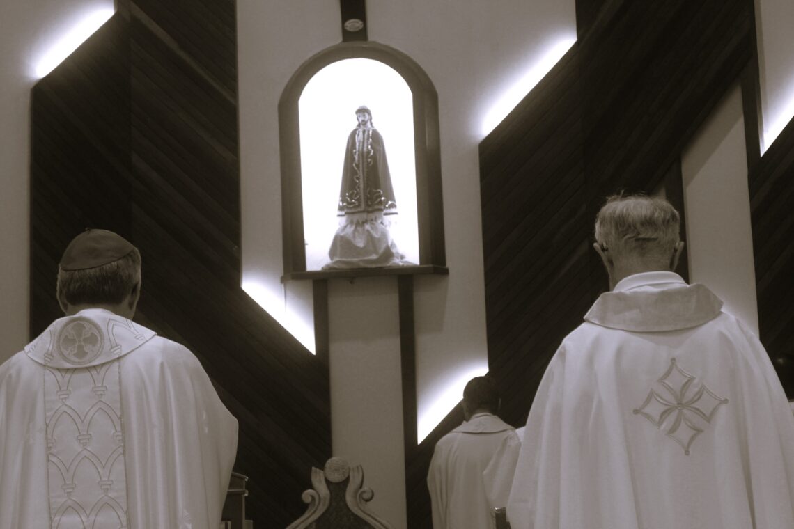 Padre Daniel é ordenado na Matriz Senhor Bom Jesus