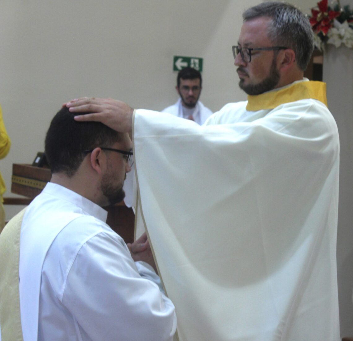 Padre Daniel é ordenado na Matriz Senhor Bom Jesus