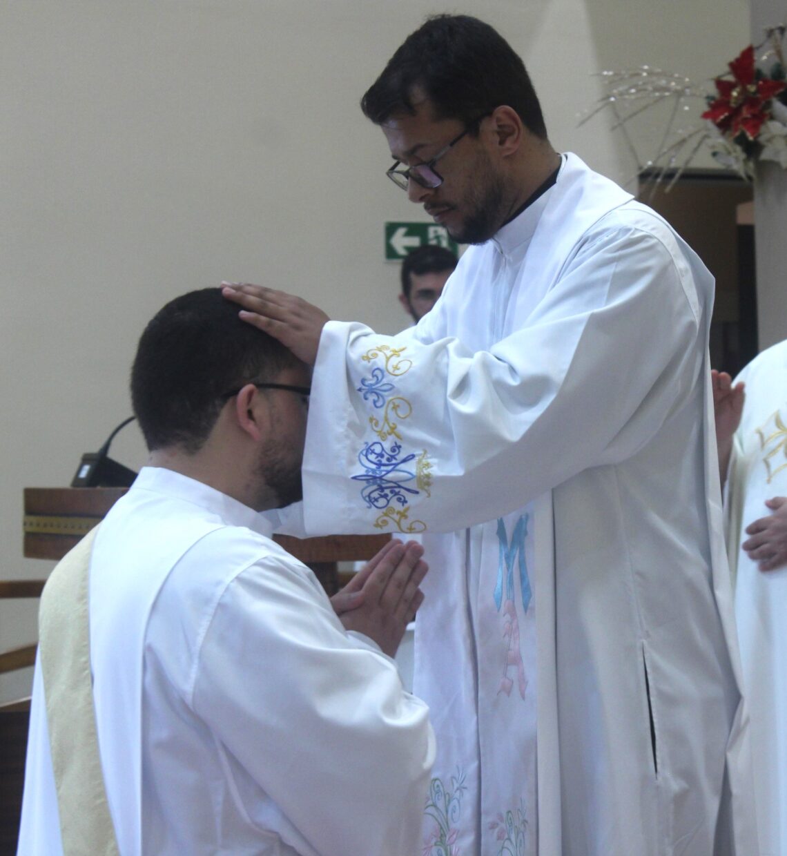 Padre Daniel é ordenado na Matriz Senhor Bom Jesus