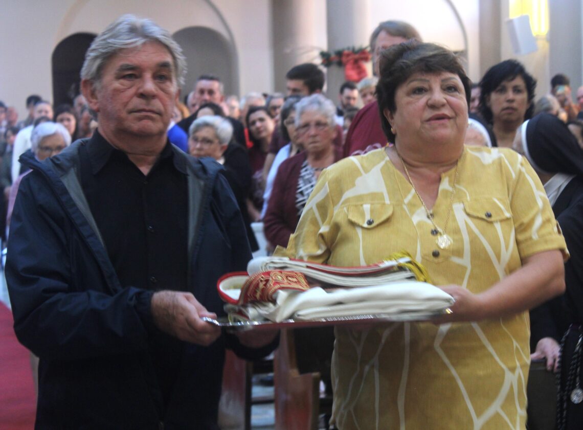 Padre Daniel é ordenado na Matriz Senhor Bom Jesus