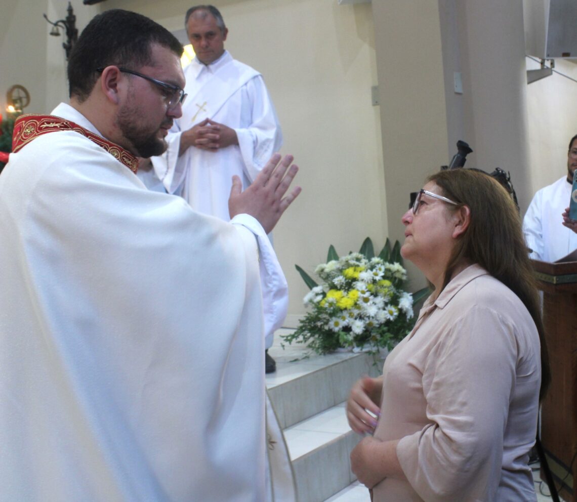 Padre Daniel é ordenado na Matriz Senhor Bom Jesus