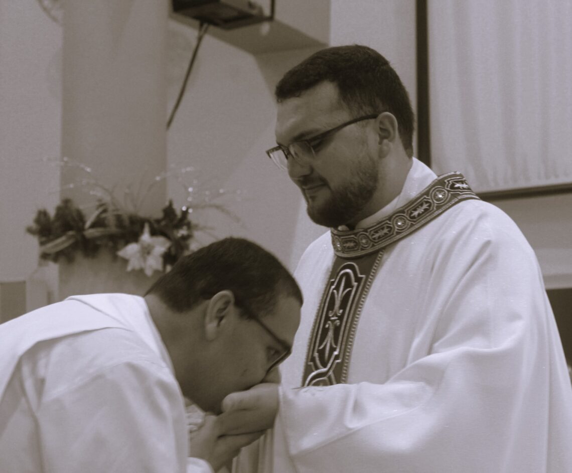 Padre Daniel é ordenado na Matriz Senhor Bom Jesus