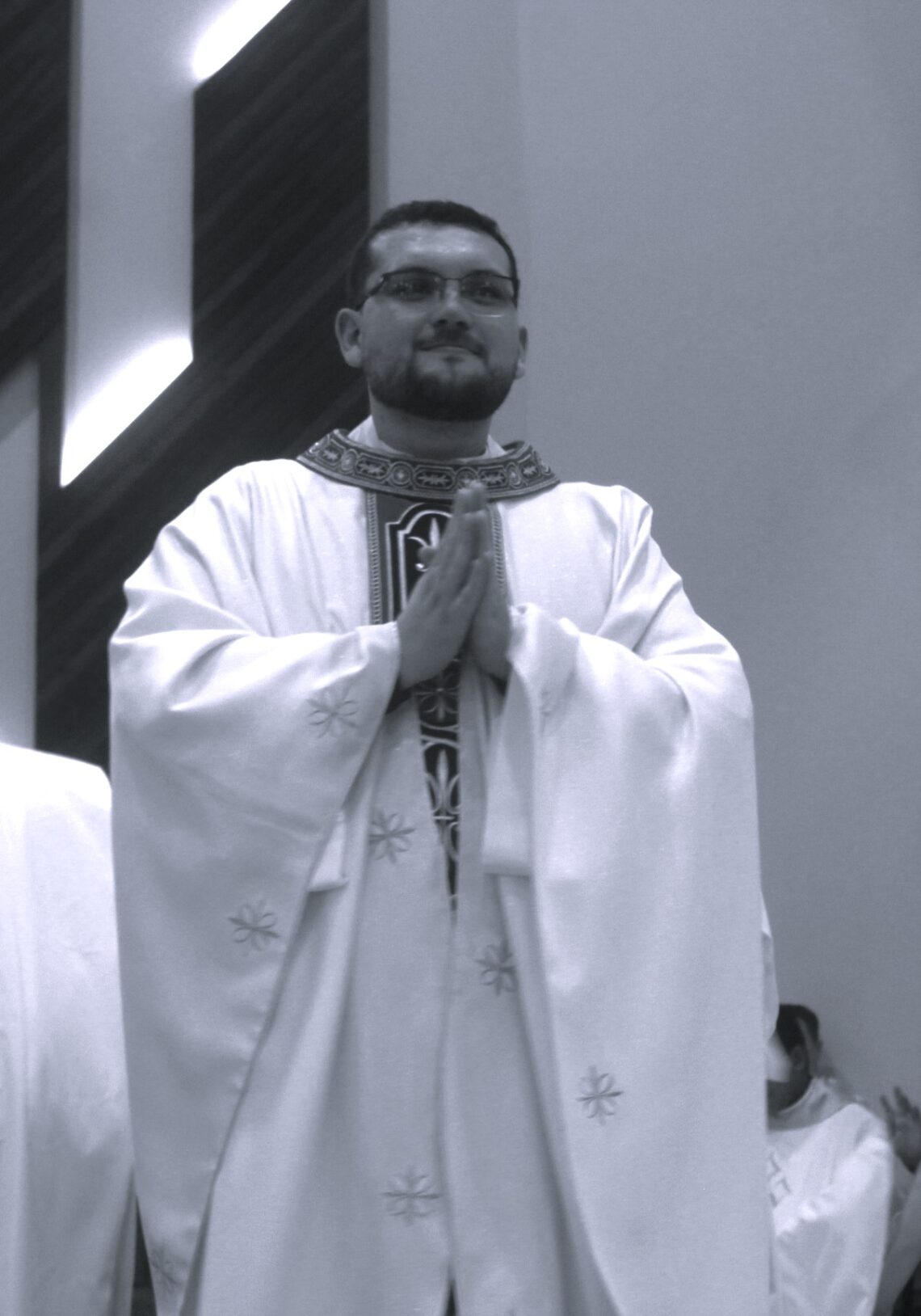 Padre Daniel é ordenado na Matriz Senhor Bom Jesus