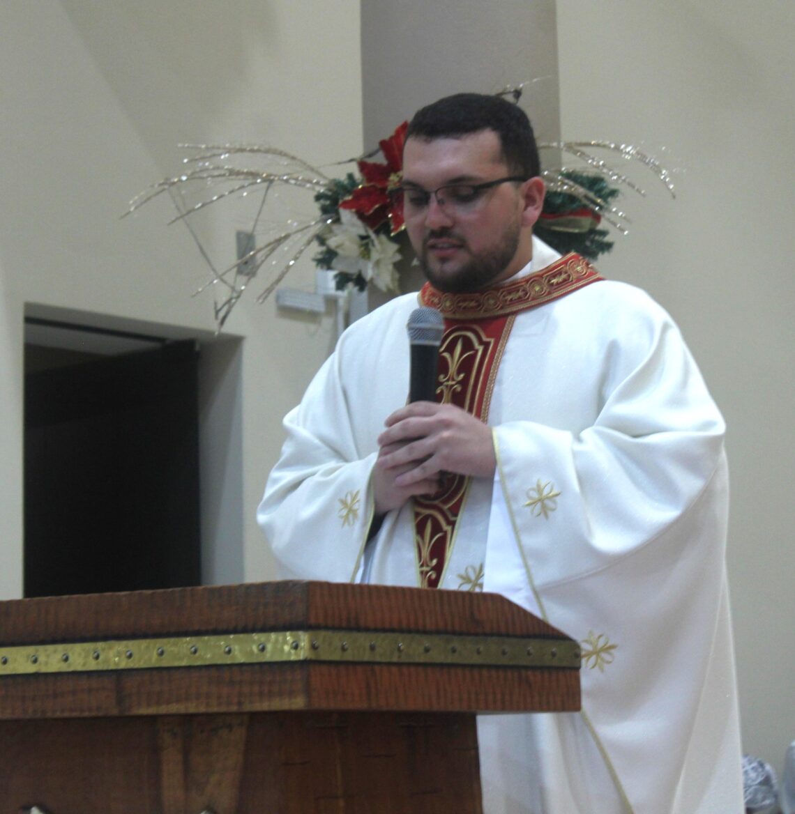Padre Daniel é ordenado na Matriz Senhor Bom Jesus