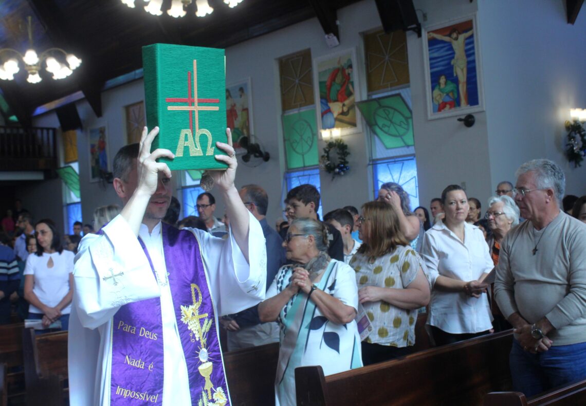 Padre Diego é novo Administrador Paroquial na Paróquia Santa Bárbara