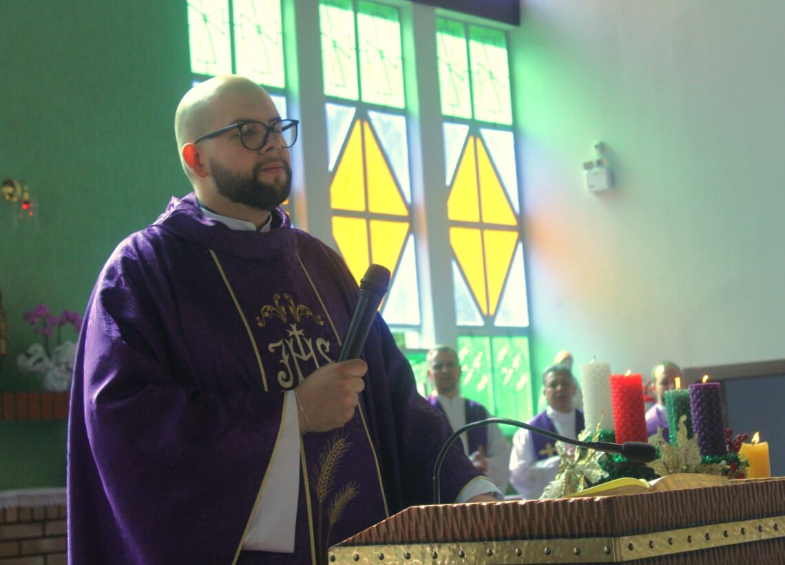 Padre Diego é novo Administrador Paroquial na Paróquia Santa Bárbara