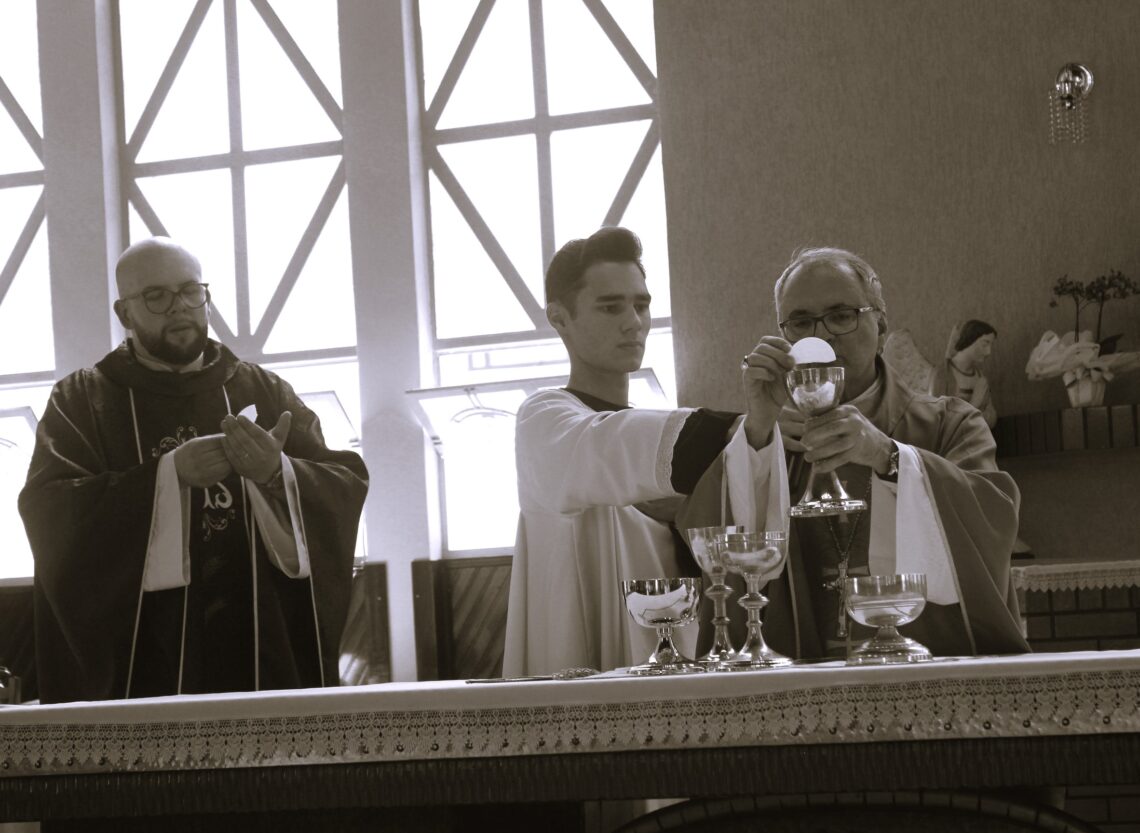 Padre Diego é novo Administrador Paroquial na Paróquia Santa Bárbara