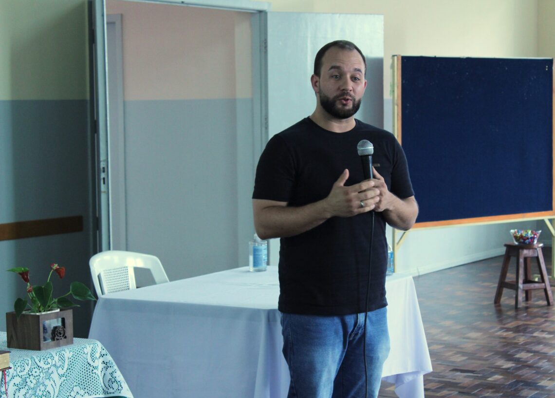 Coordenadores de Mece’s e coroinhas participam de Encontro Diocesano