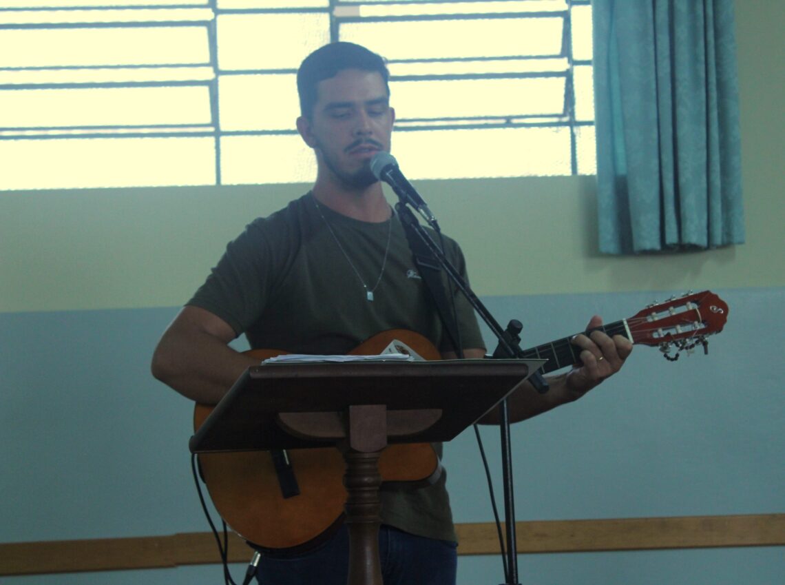Coordenadores de Mece’s e coroinhas participam de Encontro Diocesano