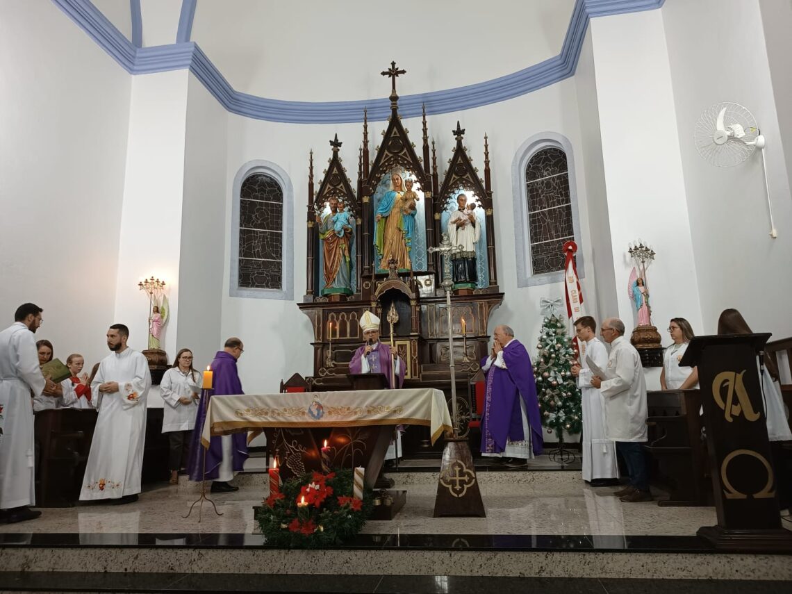 Padre Antônio Carlos Rodrigues toma posse no Santuário Diocesano Nossa Senhora do Rosário
