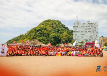 Cerca de 400 jovens do Paraná participam da Missão Jesus no Litoral