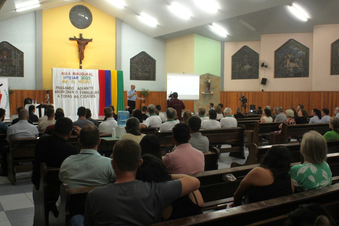 Aula Inaugural marca o início do ano letivo no Seminário Diocesano