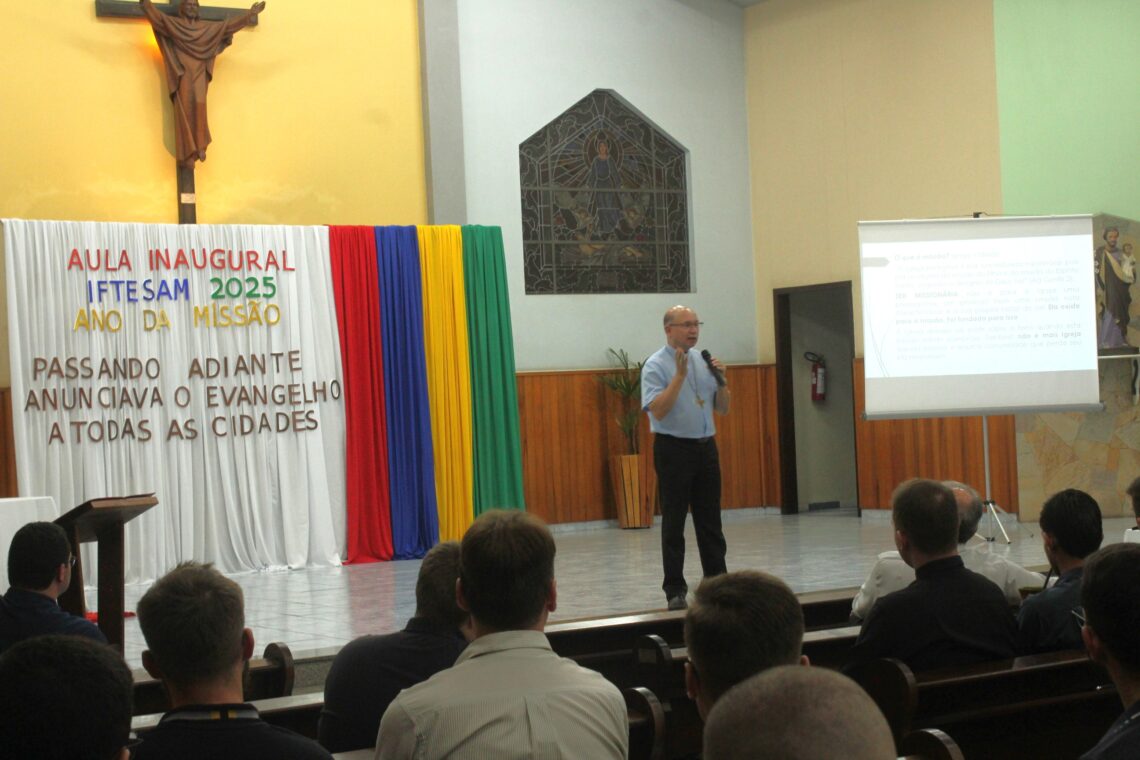 Aula Inaugural marca o início do ano letivo no Seminário Diocesano