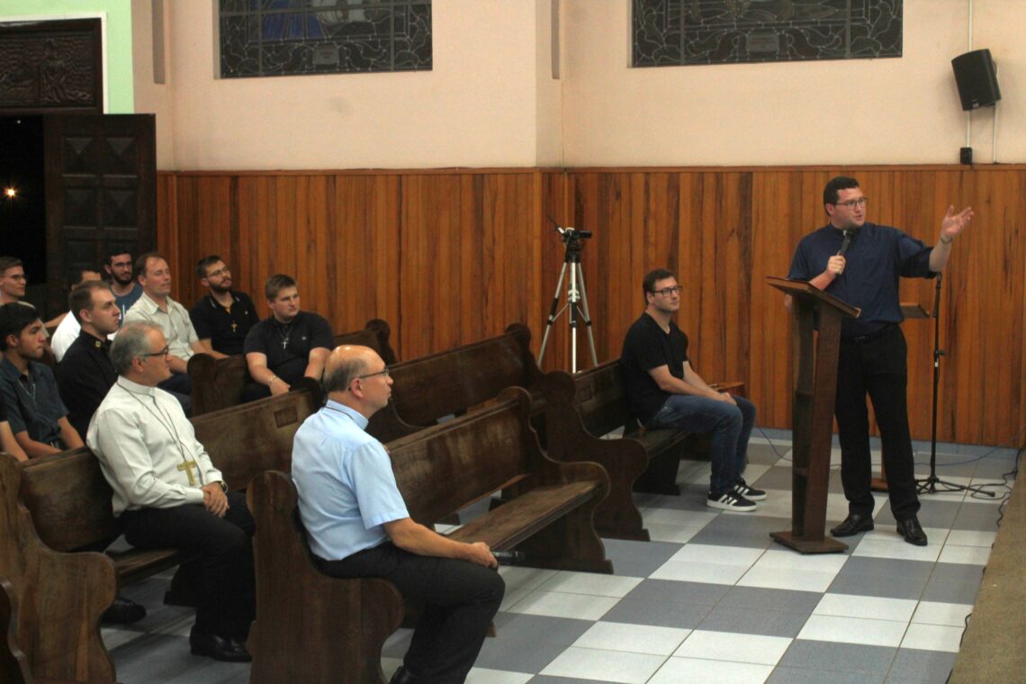 Aula Inaugural marca o início do ano letivo no Seminário Diocesano