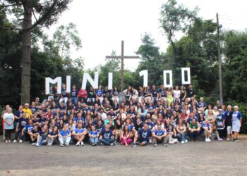 “Sempre mais alto”, este é o tema do Mini TLC que reuniu centenas de jovens para o Mini100