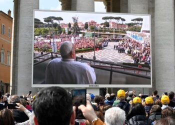 “Obrigado a todos”: as primeiras palavras do Papa ao receber alta