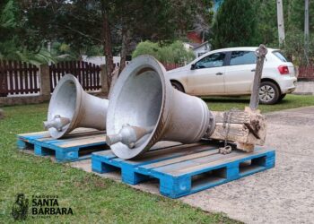 MOMENTO HISTÓRICO: Novo Campanário da Matriz de Bituruna