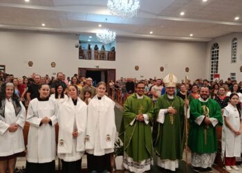Paróquia São José recebe Visita Pastoral de Dom Walter Jorge e celebra 47 anos de fundação