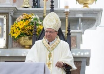 Posse Canônica de Dom Paulo marca novo capítulo na história da Diocese de Paranaguá (PR)