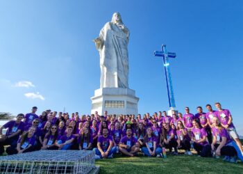 Mais de 100 jovens participam de encontro do Cursilho em União da Vitória