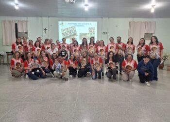 Paróquia de Rio Azul realiza Encontro de Formação e Planejamento da Pastoral dos Coroinhas e Acólitos