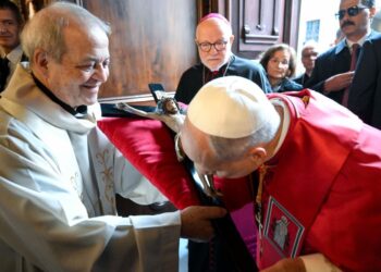 Papa: “A lógica da pequenez é a verdadeira força da Igreja”