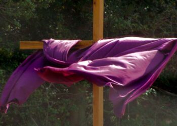 Papa Leão XIV propõe “escutar e jejuar” como caminho de conversão na Quaresma de 2026