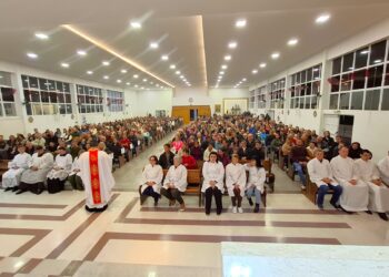 Mais de 100 missionários são enviados em missão evangelizadora na Paróquia Nossa Senhora do Perpétuo Socorro