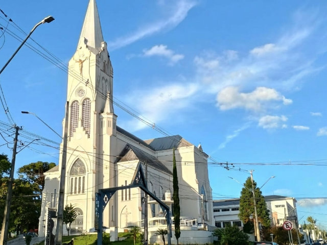 PAROQUIA-MODELO-640x480
