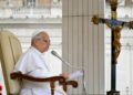 Papa: a Igreja não anuncia a si própria, mas aponta para a salvação em Cristo